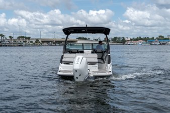 Sea Ray SLX 260 Outboard 2 2027 Sea Ray SLX 260 Outboard 3