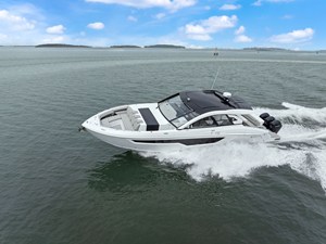 Cruisers Yachts 50 GLS OB 3 2026 Cruisers Yachts 50 GLS OB 4