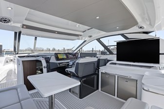Cruisers Yachts 50 GLS OB 22 2026 Cruisers Yachts 50 GLS OB 23