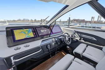 Cruisers Yachts 50 GLS OB 25 2026 Cruisers Yachts 50 GLS OB 26