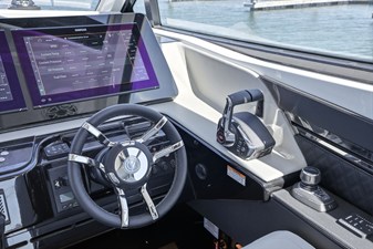 Cruisers Yachts 50 GLS OB 27 2026 Cruisers Yachts 50 GLS OB 28