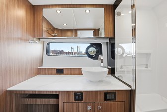 Cruisers Yachts 50 GLS OB 41 2026 Cruisers Yachts 50 GLS OB 42