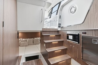 Cruisers Yachts 50 GLS OB 43 2026 Cruisers Yachts 50 GLS OB 44