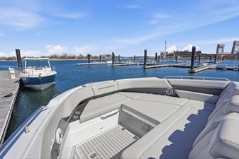 Cruisers Yachts 50 GLS OB 48 2026 Cruisers Yachts 50 GLS OB 49