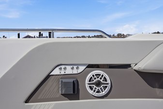 Cruisers Yachts 50 GLS OB 53 2026 Cruisers Yachts 50 GLS OB 54