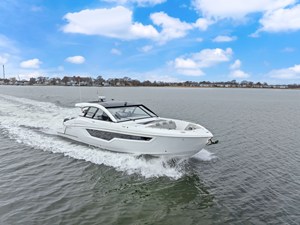 Cruisers Yachts 50 GLS OB 55 2026 Cruisers Yachts 50 GLS OB 56