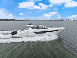 Cruisers Yachts 50 GLS OB 56 2026 Cruisers Yachts 50 GLS OB 57