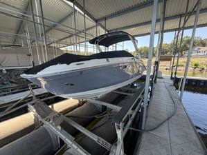 Sea Ray 270 SDX 0 2024 Sea Ray 270 SDX 1