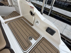 Sea Ray 270 SDX 6 2024 Sea Ray 270 SDX 7