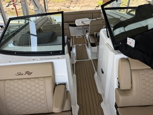 Sea Ray 270 SDX 15 2024 Sea Ray 270 SDX 16