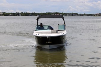 Sea Ray SDX 270 Outboard 4 2026 Sea Ray SDX 270 Outboard 5
