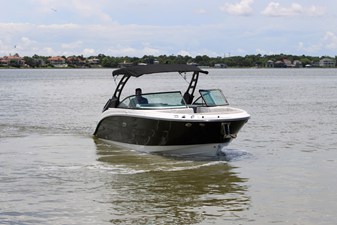 Sea Ray SDX 270 Outboard 5 2026 Sea Ray SDX 270 Outboard 6