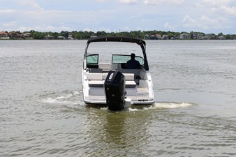 Sea Ray SDX 270 Outboard 10 2026 Sea Ray SDX 270 Outboard 11