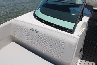 Sea Ray SDX 270 Outboard 17 2026 Sea Ray SDX 270 Outboard 18