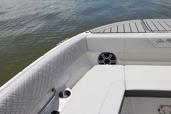 Sea Ray SDX 270 Outboard 48 2026 Sea Ray SDX 270 Outboard 50