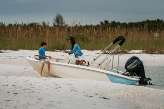 2027 Boston Whaler 130 Super Sport 8