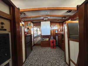 Gerri Rig 9 Cabin view looking from V berth