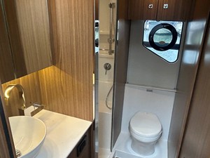 Cruisers Yachts 42 Cantius 45 2026 Cruisers Yachts 42 Cantius 46