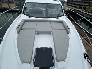 Cruisers Yachts 42 Cantius 60 2026 Cruisers Yachts 42 Cantius 61