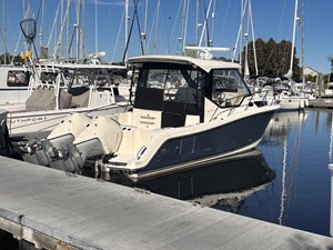 Boston Whaler 325 CONQUEST 2 2023 Boston Whaler 325 CONQUEST 3