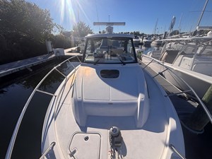 Boston Whaler 325 CONQUEST 35 2023 Boston Whaler 325 CONQUEST 36