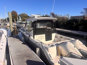 Boston Whaler 325 CONQUEST 38 2023 Boston Whaler 325 CONQUEST 39