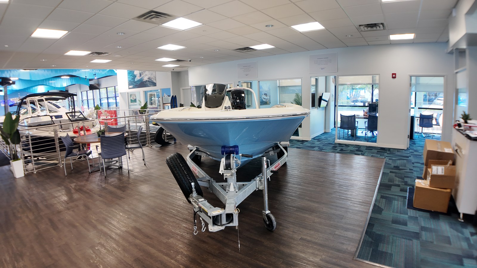 2027 Boston Whaler 160 Super Sport 5