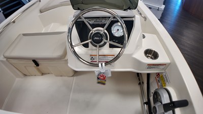 Boston Whaler 160 Super Sport 13 2027 Boston Whaler 160 Super Sport 14
