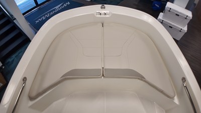 Boston Whaler 160 Super Sport 15 2027 Boston Whaler 160 Super Sport 16
