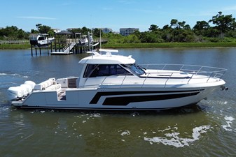 Ocean Alexander 45 DIVERGENCE COUPE 0 2021 Ocean Alexander 45 DIVERGENCE COUPE 1