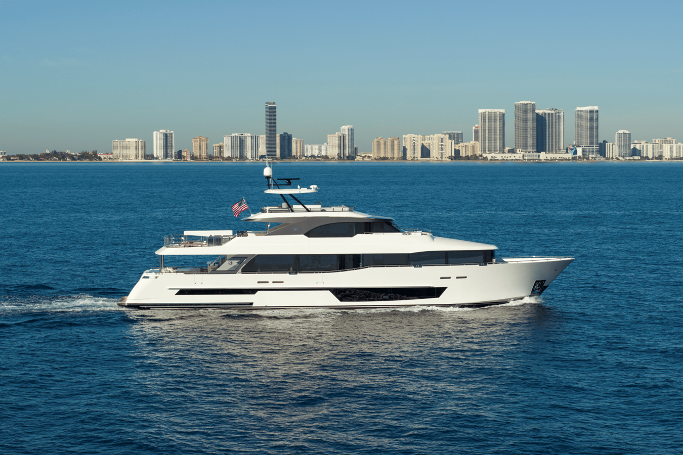 2027 Ocean Alexander 37L 3