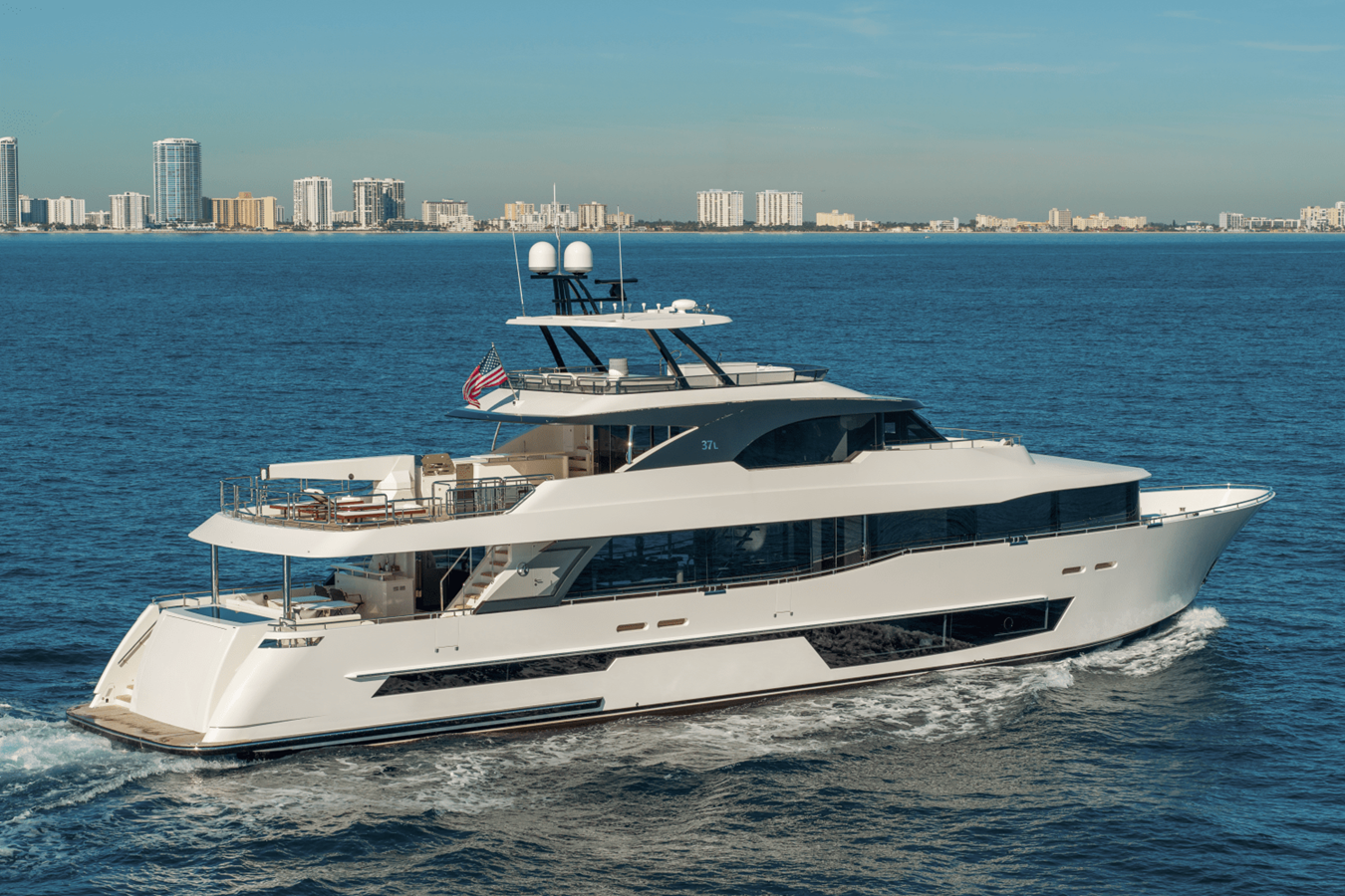 2027 Ocean Alexander 37L 5