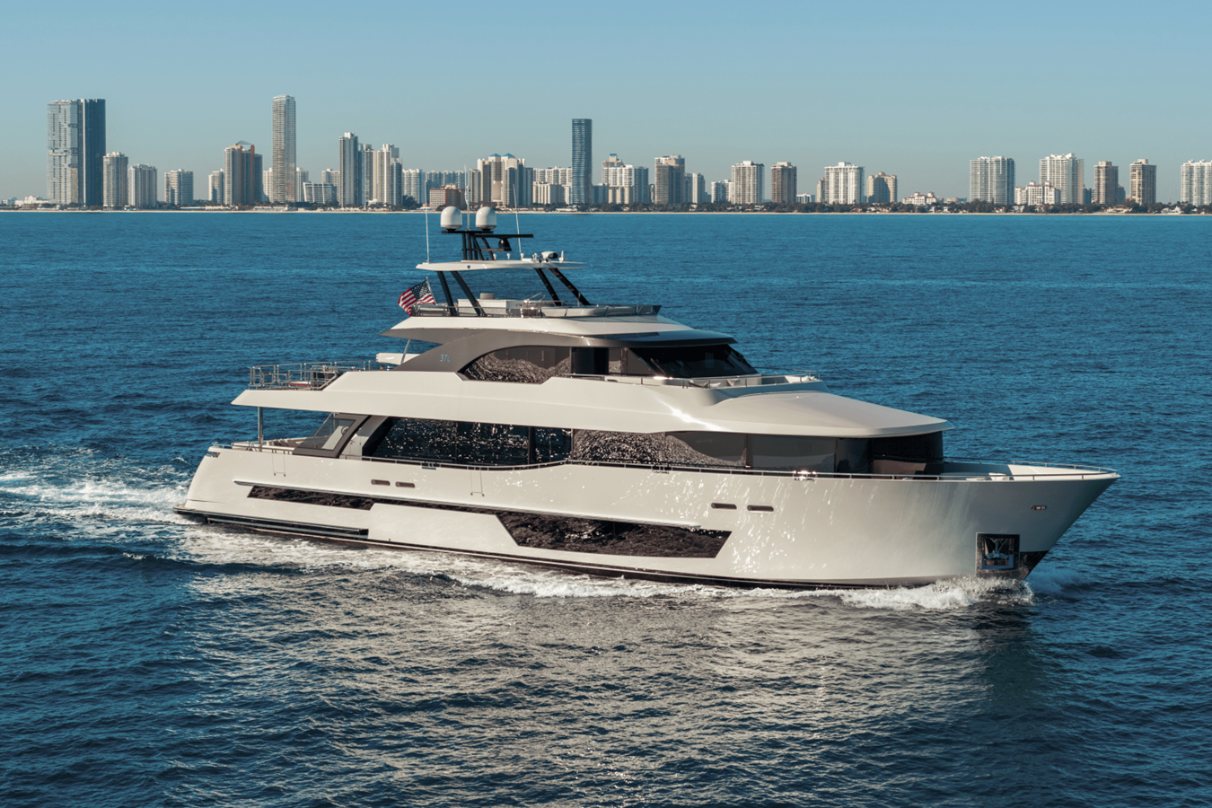 2027 Ocean Alexander 37L 9