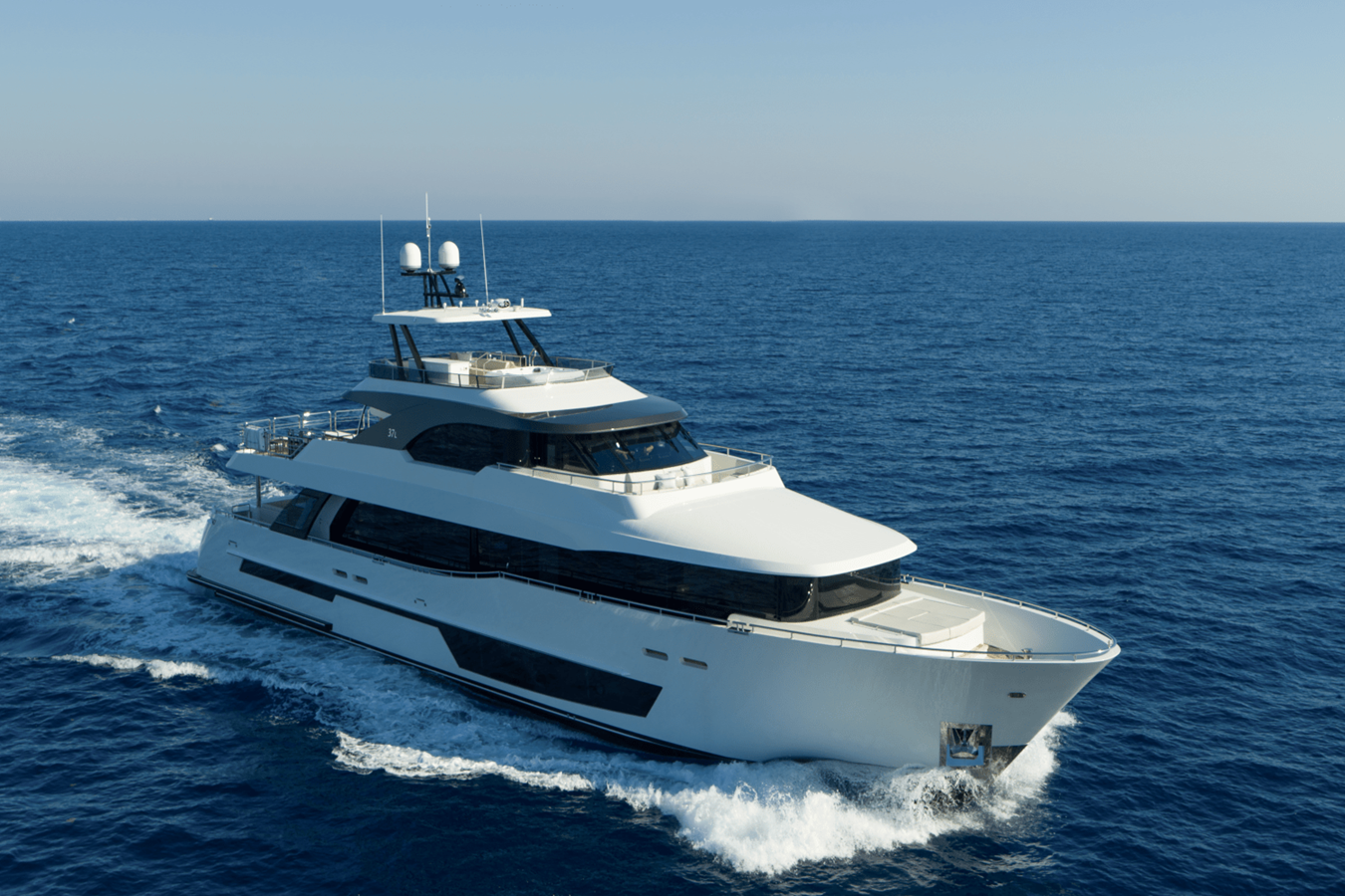 2027 Ocean Alexander 37L 11