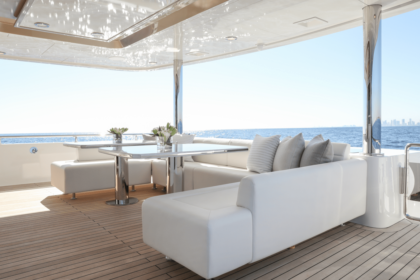2027 Ocean Alexander 37L 25
