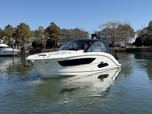 Sea Ray Sundancer 370 Outboard 5 2026 Sea Ray Sundancer 370 Outboard 6