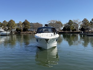 Sea Ray Sundancer 370 Outboard 6 2026 Sea Ray Sundancer 370 Outboard 7