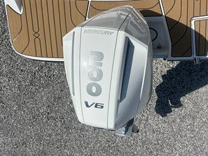 Sea Ray SPX 210 Outboard 6 2026 Sea Ray SPX 210 Outboard 7