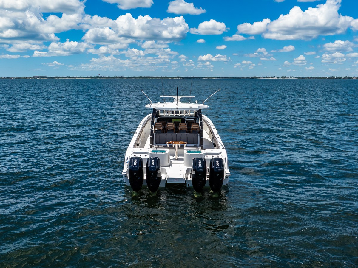 2026 Aquila 47 Molokai 23