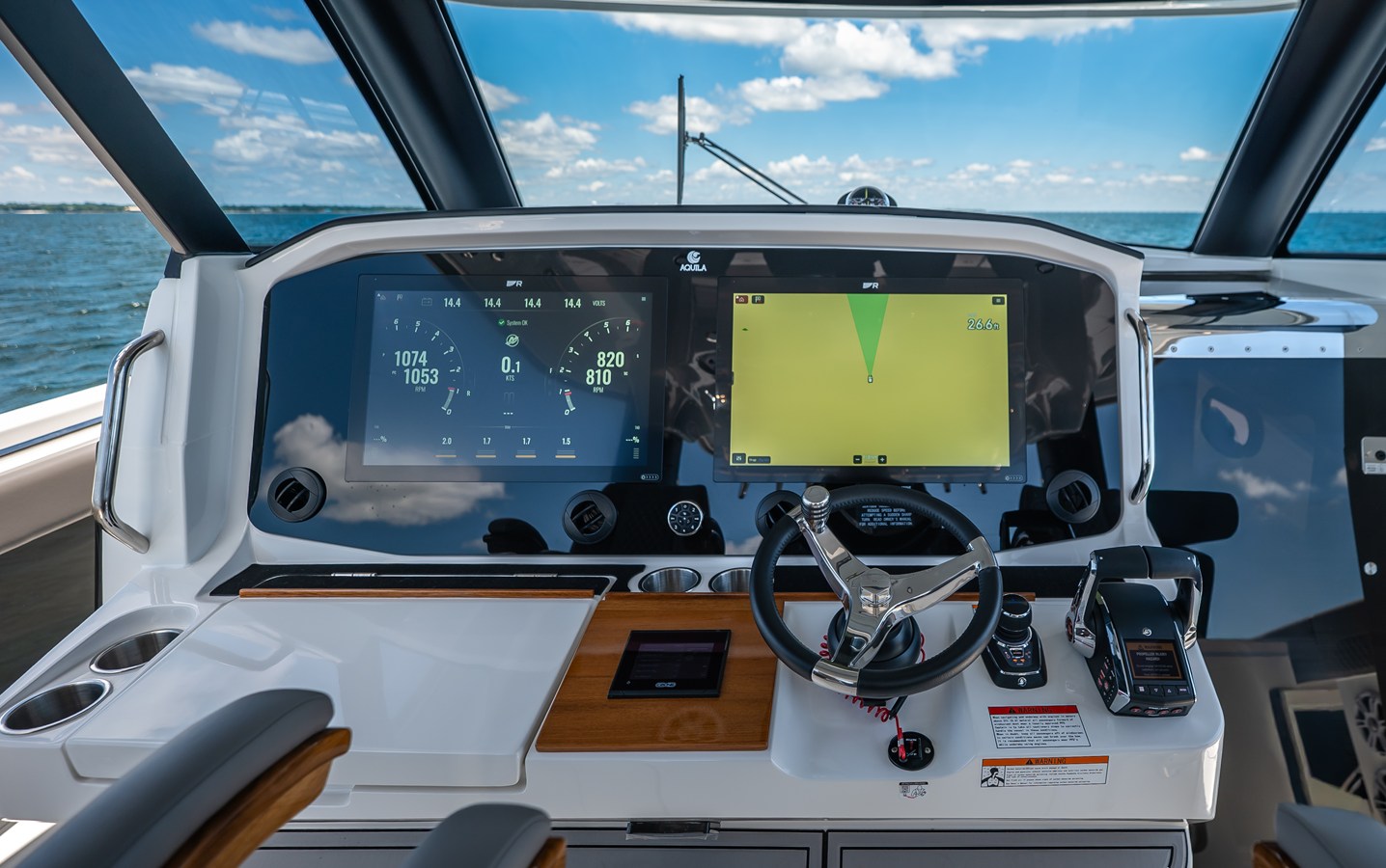 2026 Aquila 47 Molokai 52