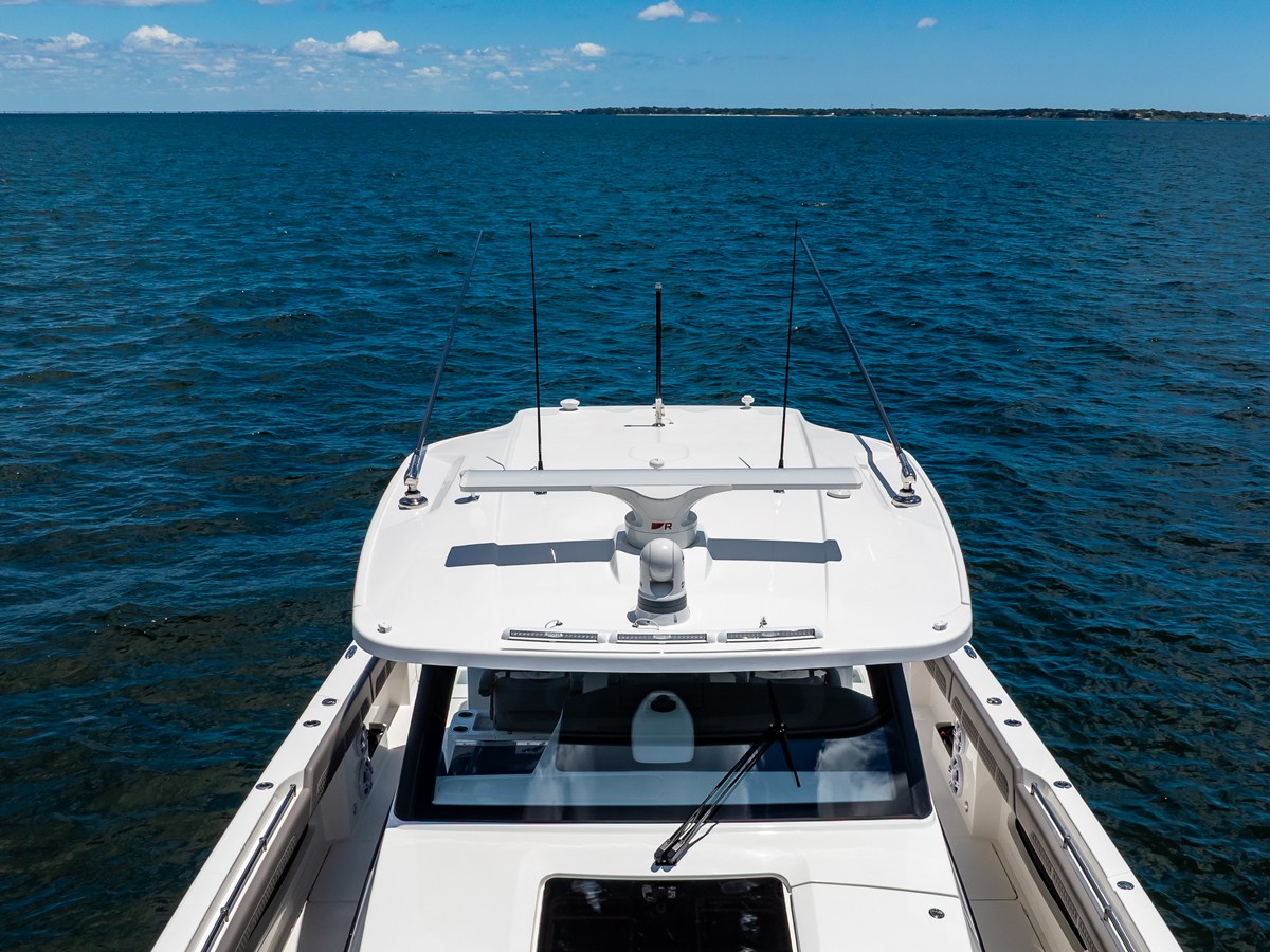 2026 Aquila 47 Molokai 77