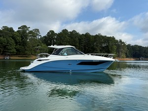 Sea Ray 320 SUNDANCER 1 2024 Sea Ray 320 SUNDANCER 2