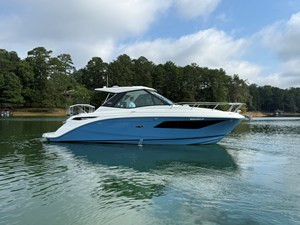 Sea Ray 320 SUNDANCER 2 2024 Sea Ray 320 SUNDANCER 3