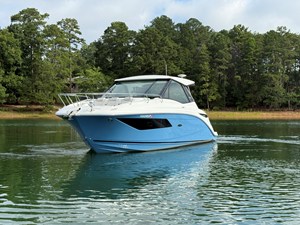Sea Ray 320 SUNDANCER 12 2024 Sea Ray 320 SUNDANCER 13
