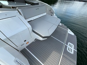 Sea Ray 320 SUNDANCER 16 2024 Sea Ray 320 SUNDANCER 17