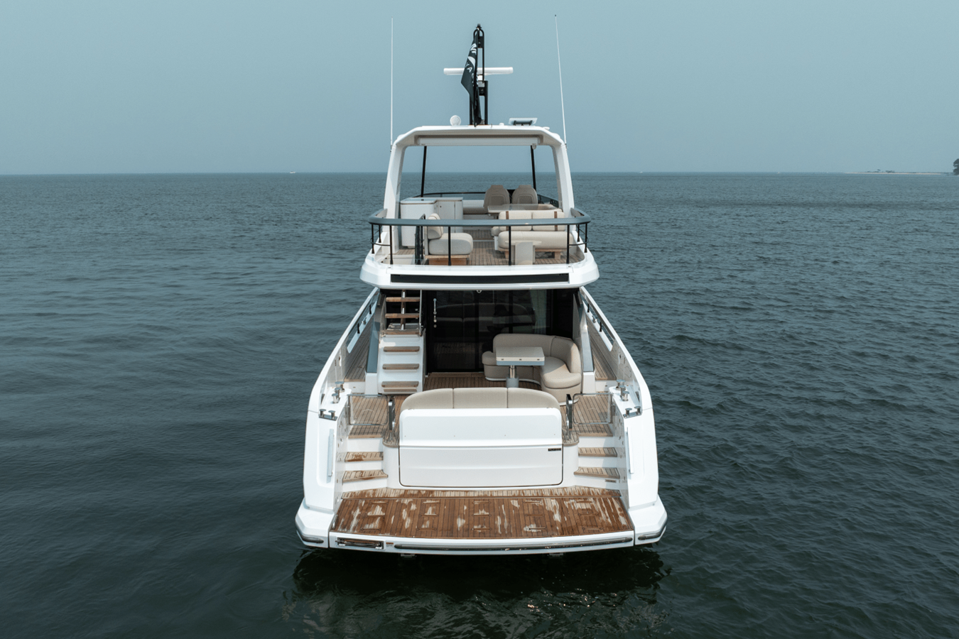 2026 Azimut Fly 62 6