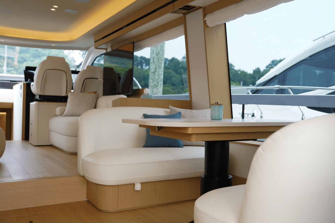 2026 Azimut Fly 62 16