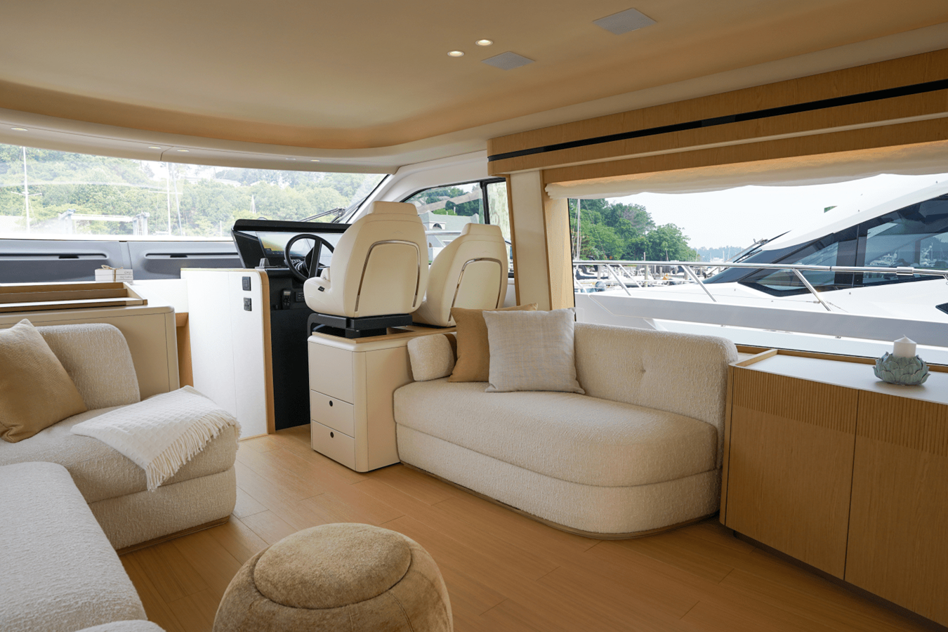 2026 Azimut Fly 62 19