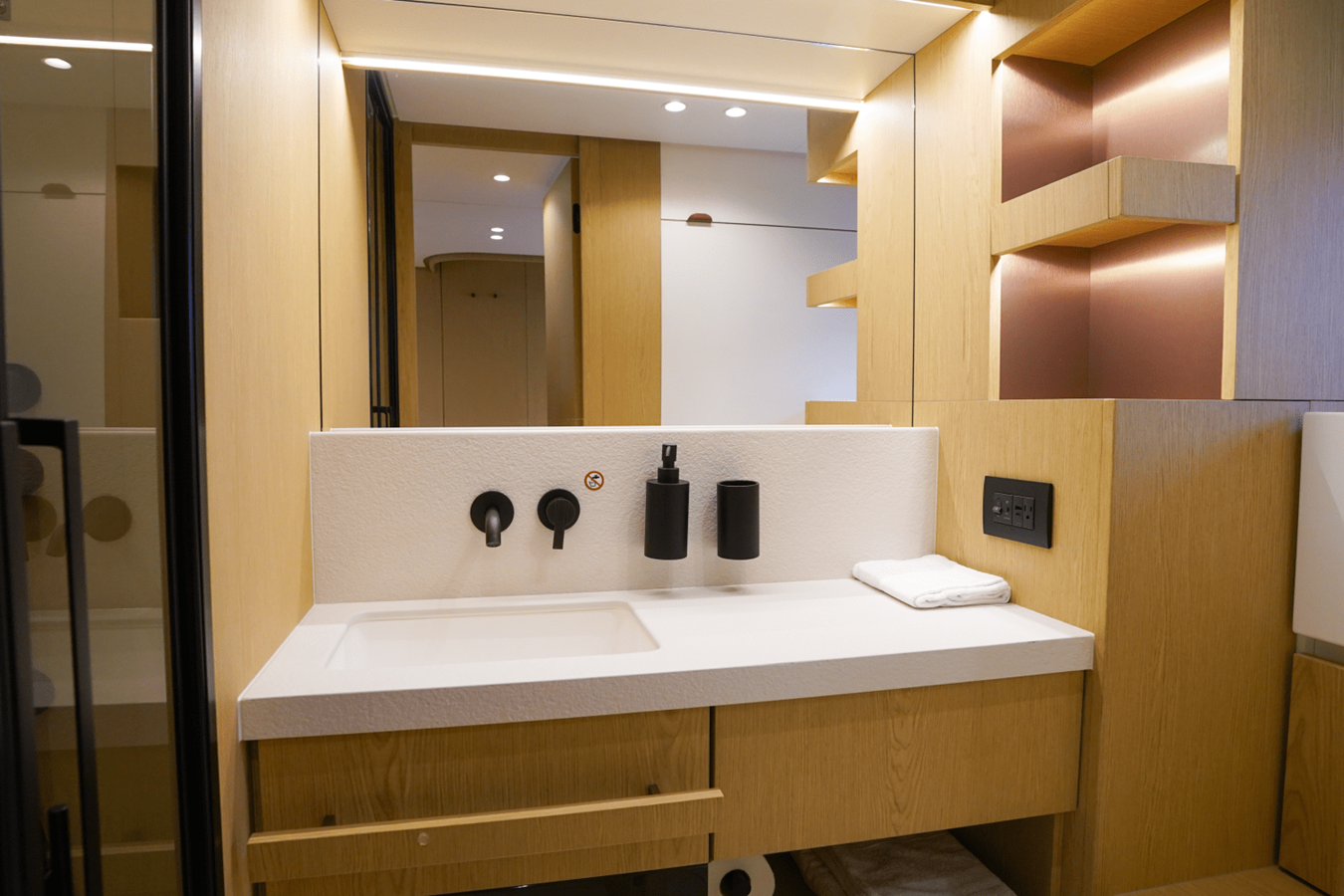 2026 Azimut Fly 62 58