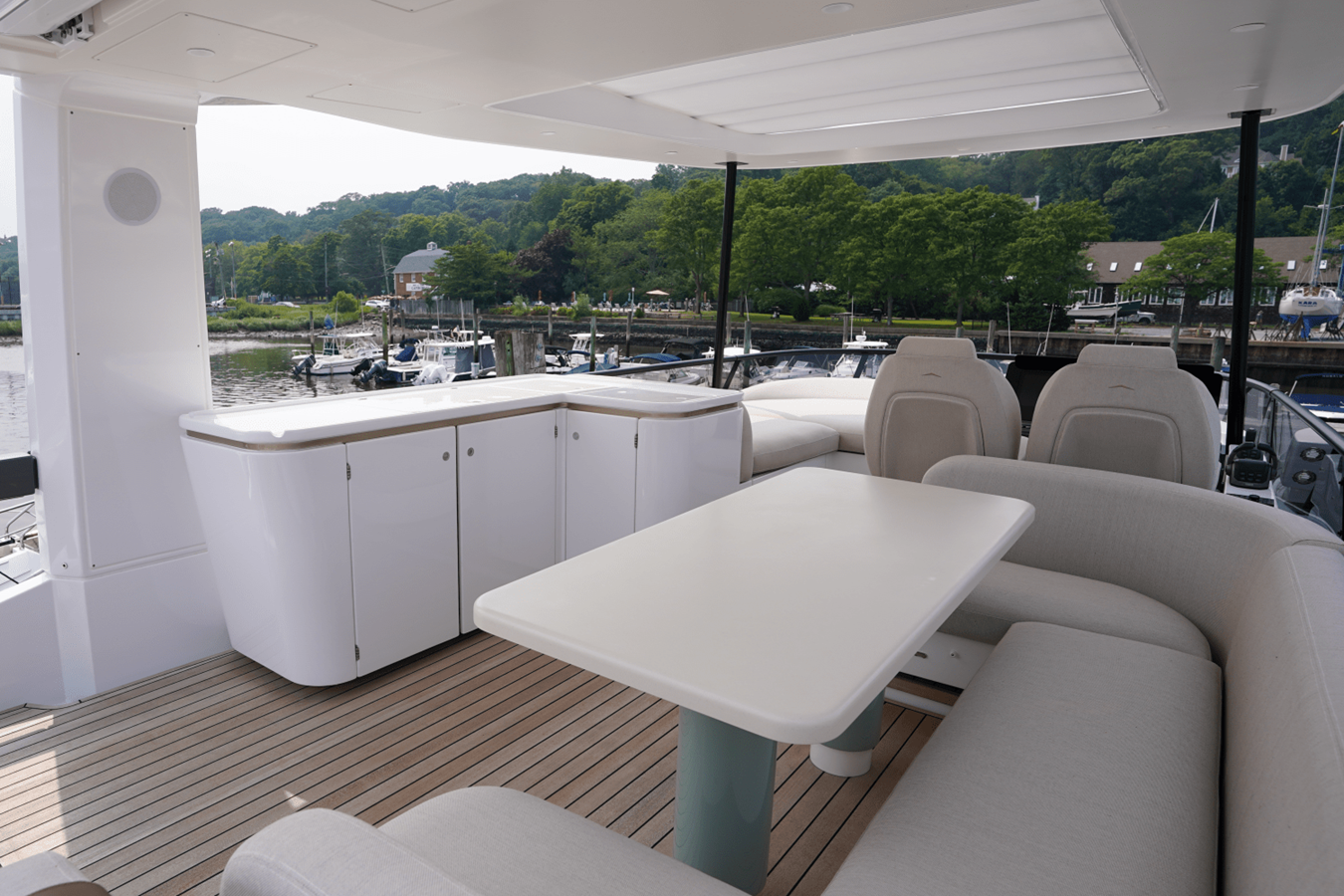 2026 Azimut Fly 62 67